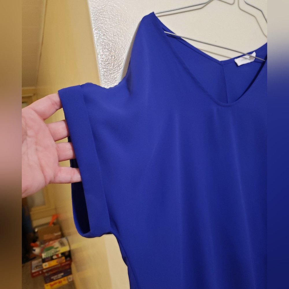 Brand new!! New women's Lush blue cold shoulder short sleeve top size medium - Picture 4 of 7